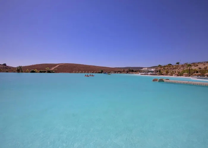 Alcazaba Lagoon Golf Естепона