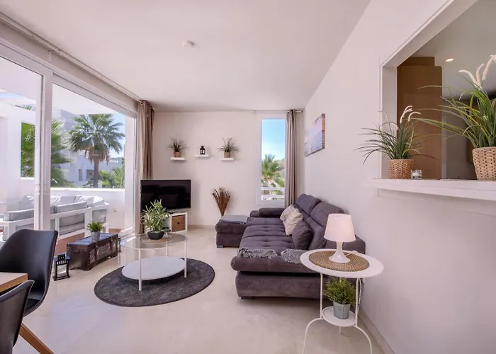 Alcazaba Lagoon Golf Apartman Estepona