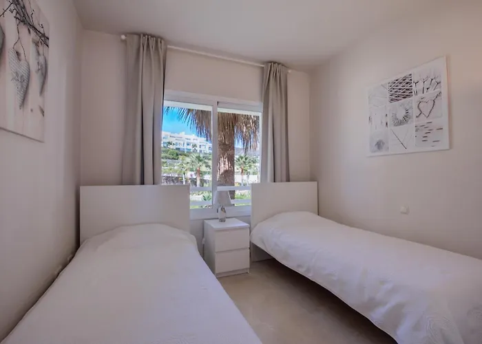 Alcazaba Lagoon Golf *