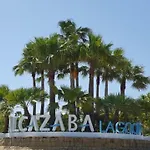 Alcazaba Lagoon Golf Apartamento *
