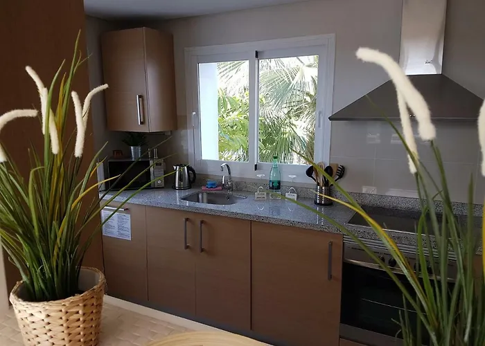 Alcazaba Lagoon Golf エステポナ