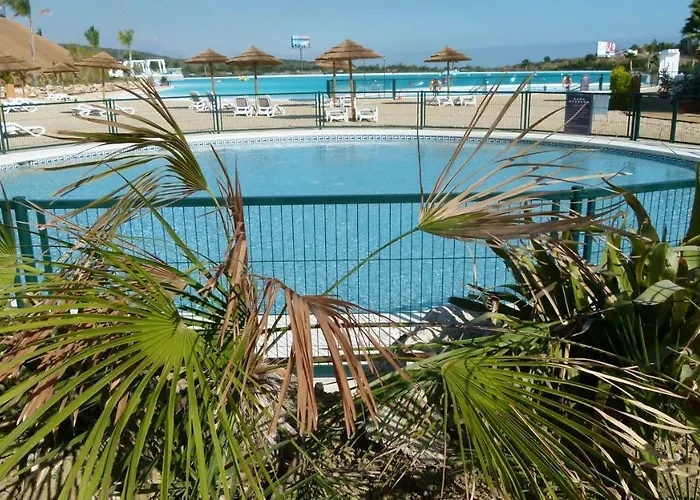 Lägenhet Alcazaba Lagoon Golf Estepona